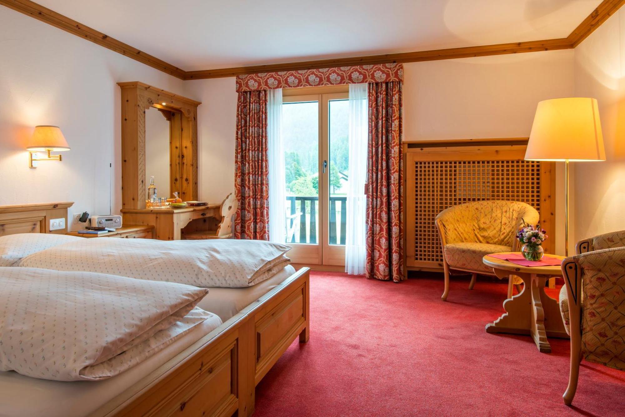 Hotel Chesa Randolina Sils Maria Quarto foto